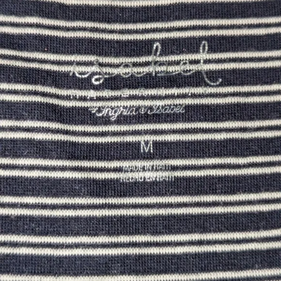 Isabel Maternity Round Neck Tank Top Blue Striped NWT 25.25" Length Medium - Picture 4 of 6